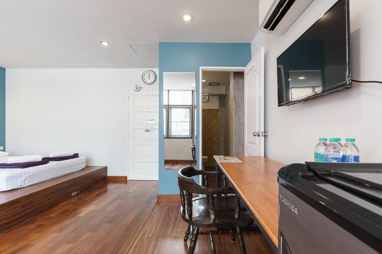 99 Hostel Khaosan Bangkok Extérieur photo