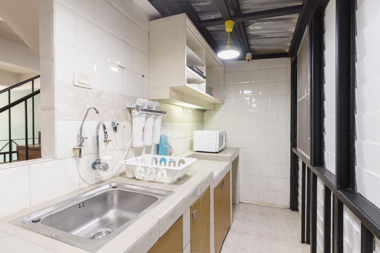 99 Hostel Khaosan Bangkok Extérieur photo